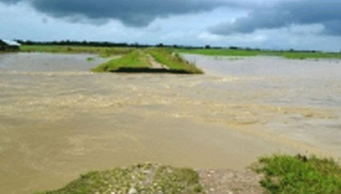 প্রবল বর্ষণে বিপর্যস্ত অসমের বরাক উপত্যকা; বন্ধ রেল ও সড়ক যোগাযোগ