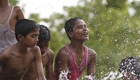 তীব্র গরমে সতর্ক থাকার পরামর্শ ডাক্তারদের 
