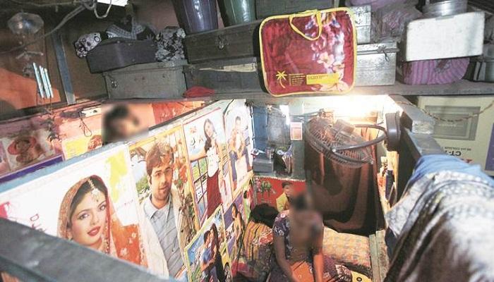 পুনের নিষিদ্ধপল্লী থেকে উদ্ধার রাজ্যের ৪ মহিলা