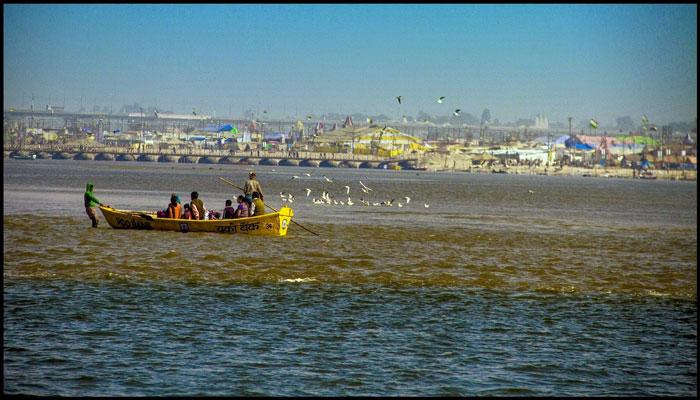 গঙ্গা-যমুনার মানবী সত্তায় সুপ্রিম স্থগিতাদেশ