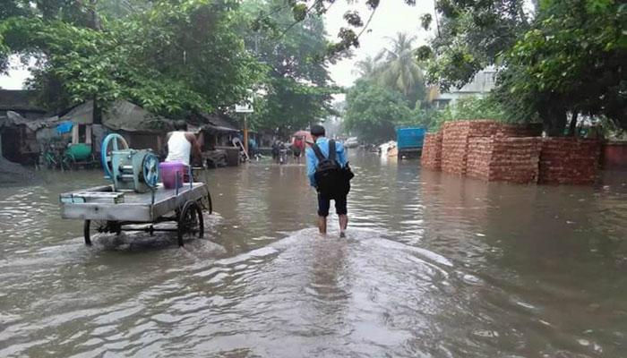 বৃষ্টি কি কমবে? জেনে নিন আজকে কেমন থাকবে আবহাওয়া 