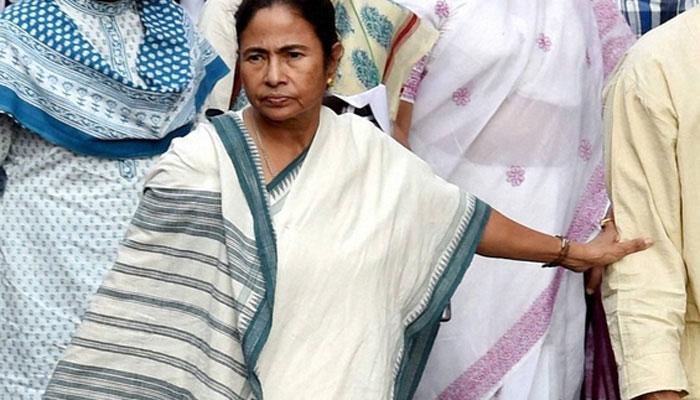 দিল্লি থেকে ফেরার পথে মমতা বন্দ্যোপাধ্যায়ের বিমান বিভ্রাট