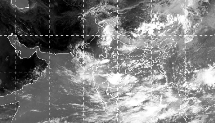 উত্তর বঙ্গোপসাগরে নিম্নচাপ, সপ্তাহ শেষে ভোগাবে বৃষ্টি