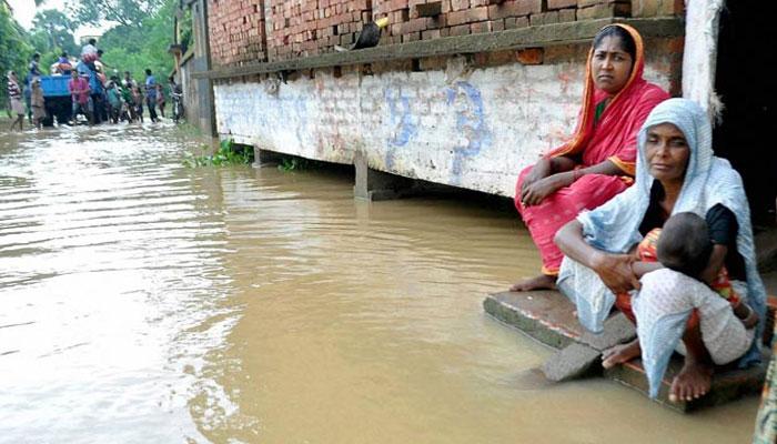 দুর্ভিক্ষের আশঙ্কায় প্রহর গুনছে জলভাসি মানুষ