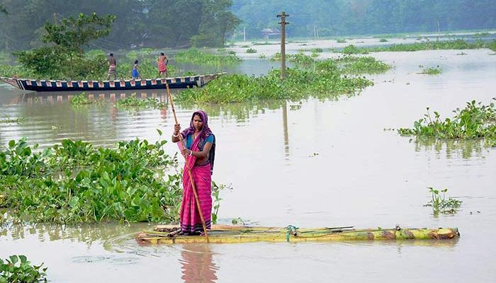 ক্রমশ জটিল হচ্ছে বিহারের বন্যা পরিস্থিতি, মৃত্যু ৩০০ জনের