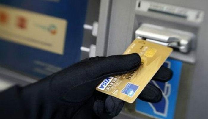 অভিনব ATM  জালিয়াতি, চোখের পলকে টাকা উধাও! জালে ৩ জালিয়াত  