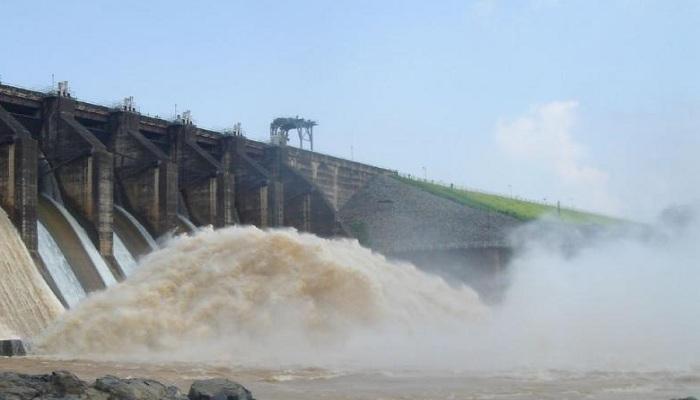 দুর্গাপুর ব্যারাজের লকগেট ভেঙে বিপত্তি, আশঙ্কা বড়সড় বিপদের! 