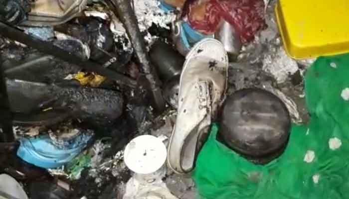 গয়না বন্ধক রেখে টাকা ধার, আত্মহত্যার চেষ্টা নবম শ্রেণির ছাত্রীর গয়না বন্ধক রেখে টাকা ধার, আত্মহত্যার চেষ্টা নবম শ্রেণির ছাত্রীর