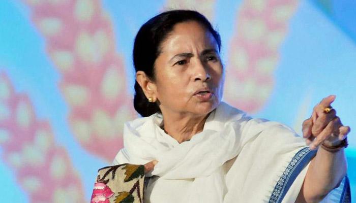 ‘সমঝোতা করলেই ব্যবস্থা’, রামনবমীতে পুলিসকেই চরম হুঁশিয়ারি মমতার