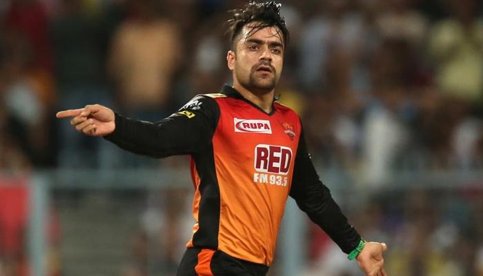 রশিদ খানকে ভারতীয় নাগরিকত্ব দেওয়ার দাবি, টানাপোড়েনে দু'দেশের রাজনৈতিক মহল রশিদ খানকে ভারতীয় নাগরিকত্ব দেওয়ার দাবি, টানাপোড়েনে দু'দেশের রাজনৈতিক মহল