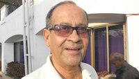 ৭১-এ থেমে গেল গোপাল বসুর ইনিংস
