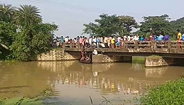 সেতুর ভগ্নদশা, রাতের অন্ধকারে মর্মান্তিক পরিণতি ২ বাইক আরোহীর