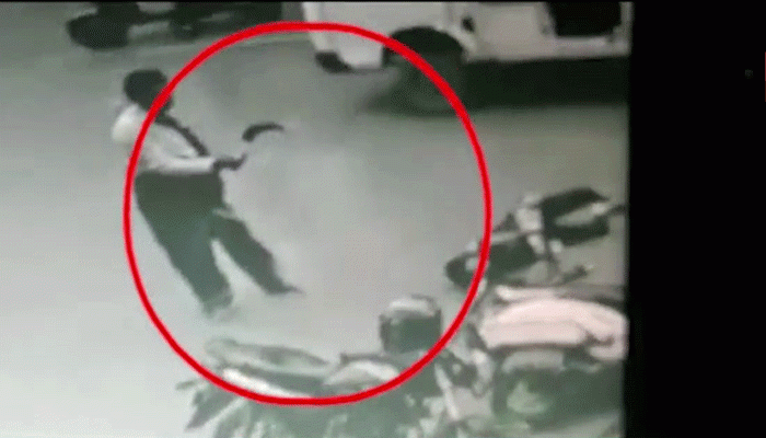 দলিত ছেলেকে বিয়ের 'শাস্তি', মেয়েকে কোপাল বাবা!