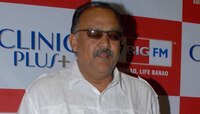 সলমনের সিনেমার শুটিংয়ের সময় অশ্লীলতা অলোকনাথের, বিস্ফোরক মহিলা 