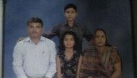 ঘরের মেঝেতে  দম্পতি ও মেয়ের ক্ষতবিক্ষত দেহ, খাটে  কাতরাচ্ছে ছেলে! 