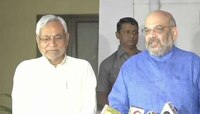 বিরোধী হাওয়ায় বেগতিক দেখে আপোস করেই নীতীশের সঙ্গে সমঝোতা অমিতের 