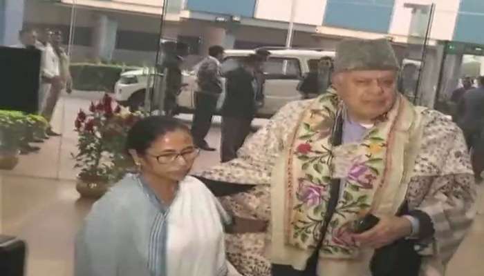 রথযাত্রার কী দরকার? প্রশ্ন ফারুখের, নবান্নে মমতার সঙ্গে সাক্ষাত্ রথযাত্রার কী দরকার? প্রশ্ন ফারুখের, নবান্নে মমতার সঙ্গে সাক্ষাত্