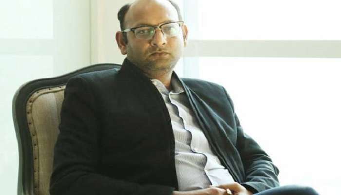 চিটফান্ড দুর্নীতিতে গ্রেফতার SVF কর্ণধার শ্রীকান্ত মোহতা চিটফান্ড দুর্নীতিতে গ্রেফতার SVF কর্ণধার শ্রীকান্ত মোহতা