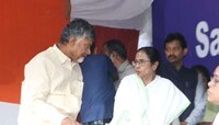 বিরোধী ঐক্যের কারিগর মমতা, জানিয়ে দিলেন চন্দ্রবাবু