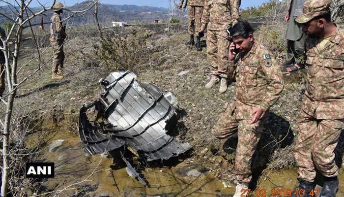 ভারতের আক্রমণে ভেঙে পড়া পাকিস্তানের F-16 যুদ্ধবিমানের ধ্বংসাবশেষের ছবি প্রকাশ্যে এল