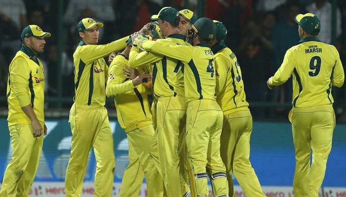 IND vs AUS : কোটলায় ক্যাঙারুর কামড়ে কুপোকাত্ কোহলি অ্যান্ড কোম্পানি! একদিনের সিরিজ জয় অজিদের