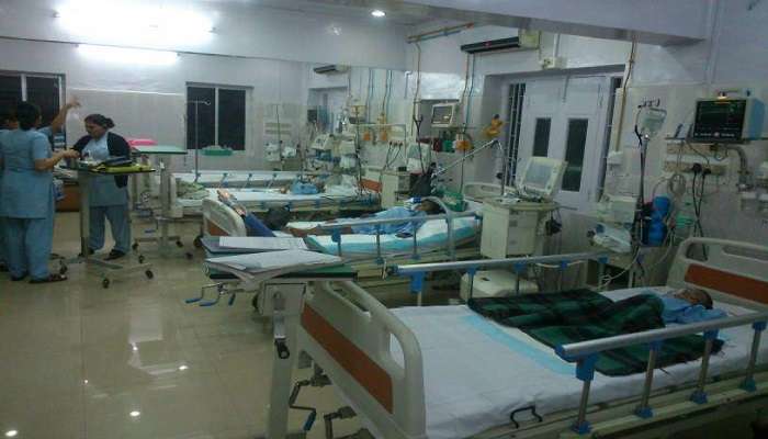 Adenovirus: অ্যাডিনোভাইরাসে থরহরিকম্প রাজ্য, আগাম জেনে নিন শহরের কোন হাসপাতালে মিলছে চিকিৎসা Adenovirus: অ্যাডিনোভাইরাসে থরহরিকম্প রাজ্য, আগাম জেনে নিন শহরের কোন হাসপাতালে মিলছে চিকিৎসা