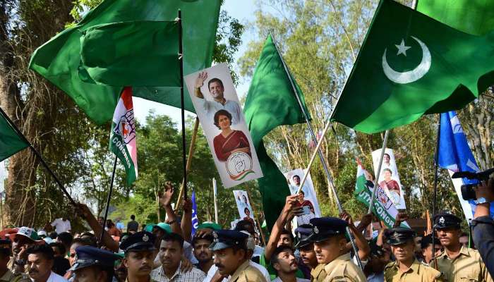 ভিডিয়ো: রাহুলের রোড শোয়ে মুসলিম লিগের পতাকা, এই ভারত চায় কংগ্রেস? প্রশ্ন বিজেপির