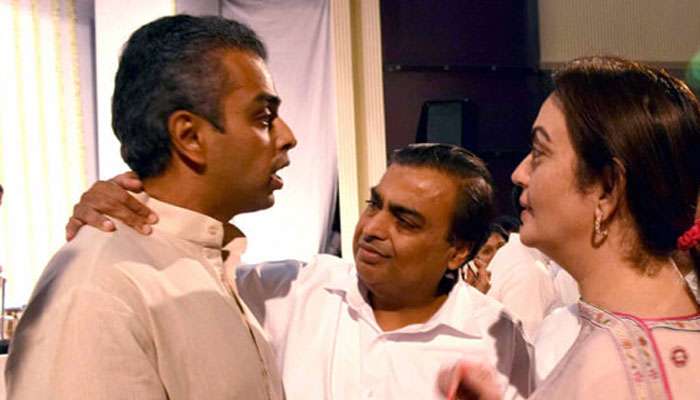রা-হুলে বিদ্ধ অনিল, কংগ্রেস প্রার্থীর হয়ে প্রচারে ভাই মুকেশ অম্বানী! রা-হুলে বিদ্ধ অনিল, কংগ্রেস প্রার্থীর হয়ে প্রচারে ভাই মুকেশ অম্বানী!
