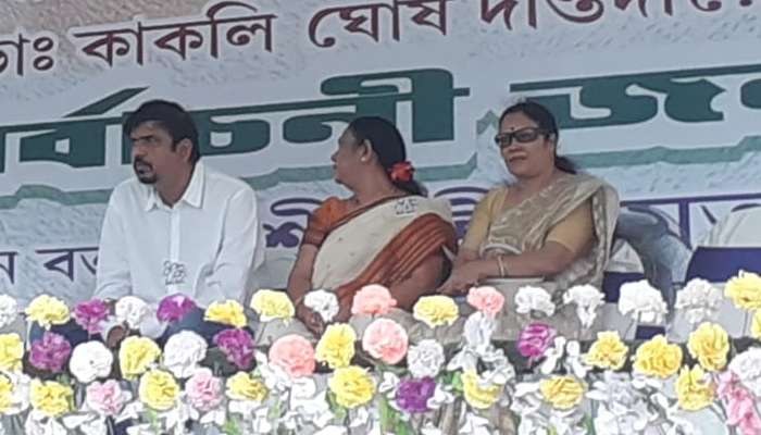 কিছুক্ষণের মধ্যে তৃণমূলের যোগ দিতে চলেছেন সিপিএমের এই প্রাক্তন সাংসদ কিছুক্ষণের মধ্যে তৃণমূলের যোগ দিতে চলেছেন সিপিএমের এই প্রাক্তন সাংসদ