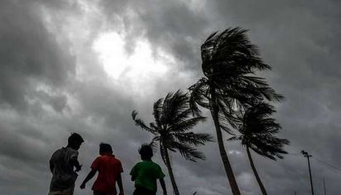 ব্যাপক ক্ষয়ক্ষতির আশঙ্কা, চূড়ান্ত সর্তকতা জারি পশ্চিম মেদিনীপুরে ব্যাপক ক্ষয়ক্ষতির আশঙ্কা, চূড়ান্ত সর্তকতা জারি পশ্চিম মেদিনীপুরে