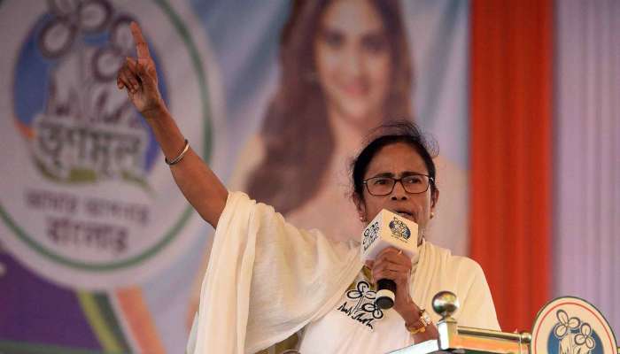 বাহিনীতে আরএসএসের লোক ঢোকাতে পারে, ইঞ্চিতে ইঞ্চিতে বদলা নেব, হুঙ্কার মমতার বাহিনীতে আরএসএসের লোক ঢোকাতে পারে, ইঞ্চিতে ইঞ্চিতে বদলা নেব, হুঙ্কার মমতার