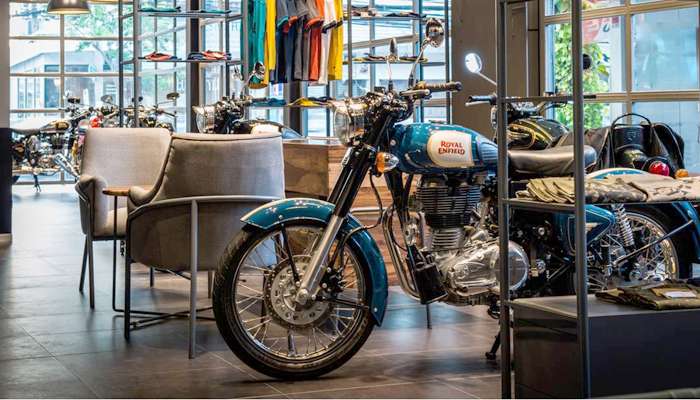 রেকর্ড হারে কমেছে বাইক বিক্রি, চিন্তায় Royal Enfield রেকর্ড হারে কমেছে বাইক বিক্রি, চিন্তায় Royal Enfield