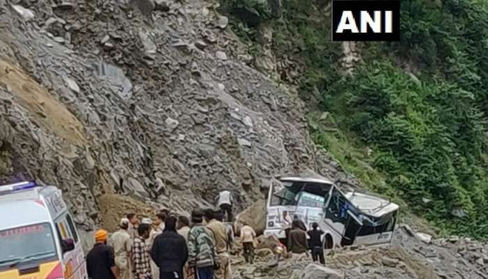 জোড়া বাস দুর্ঘটনায় উত্তরাখণ্ডে মৃত ৯ শিশু-সহ ১৪!