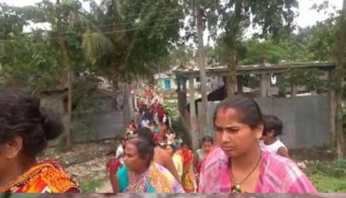 আসানসোলে ডাস্টবিন থেকে উদ্ধার নিখোঁজ যুবতীর দেহ! আসানসোলে ডাস্টবিন থেকে উদ্ধার নিখোঁজ যুবতীর দেহ!