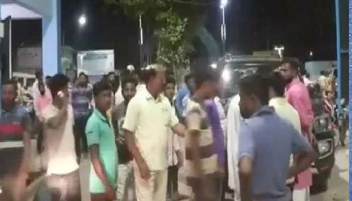 পিস্তল নিয়ে স্থানীয়দের ভয় দেখাচ্ছিল তৃণমূলকর্মী, আচমকাই গুলি ছুড়লেন প্রতিবেশী বিজেপি কর্মীকে! পিস্তল নিয়ে স্থানীয়দের ভয় দেখাচ্ছিল তৃণমূলকর্মী, আচমকাই গুলি ছুড়লেন প্রতিবেশী বিজেপি কর্মীকে!