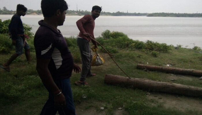 নন্দীগ্রামে যুবককে খুন করে মুণ্ড কেটে ফেলে দেওয়া হয় হুগলি নদীতে! নেপথ্যে এক মহিলা নন্দীগ্রামে যুবককে খুন করে মুণ্ড কেটে ফেলে দেওয়া হয় হুগলি নদীতে! নেপথ্যে এক মহিলা