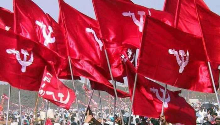 জমি পুনরুদ্ধারে সিঙ্গুরের চাষিদের সঙ্গে রাত কাটাবেন সিপিএমের তরুণ-যুবরা জমি পুনরুদ্ধারে সিঙ্গুরের চাষিদের সঙ্গে রাত কাটাবেন সিপিএমের তরুণ-যুবরা