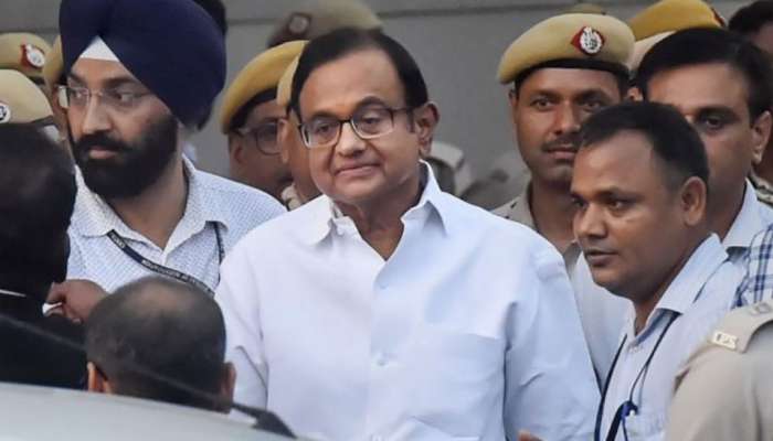 বিদেশে ব্যাঙ্ক অ্যাকাউন্ট-সহ বিপুল সম্পত্তি রয়েছে চিদম্বরমের, শীর্ষ আদালতে জানাল ইডি