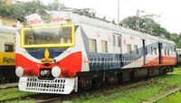 শিয়ালদহে চালু হল রেলের চলমান স্বাস্থ্যকেন্দ্র ‘প্রদীপ’!