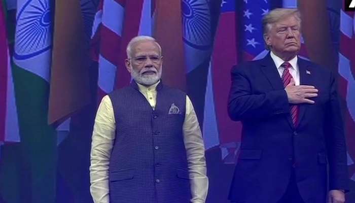 ঐতিহাসিক মুহূর্ত, মার্কিনভূমে 'হাউডি মোদী'র মঞ্চে প্রধানমন্ত্রী-প্রেসিডেন্ট ঐতিহাসিক মুহূর্ত, মার্কিনভূমে 'হাউডি মোদী'র মঞ্চে প্রধানমন্ত্রী-প্রেসিডেন্ট