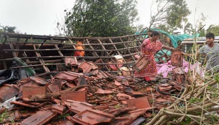 বুলবুল বিধ্বস্ত নতুন করে সংসার পাততে &#039;ডিগনিটি কিট&#039; দিচ্ছে রাজ্য সরকার, কী থাকছে কিটে?