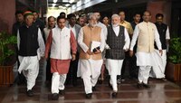 শীতকালীন অধিবেশন শুরুর আগে সর্বদল বৈঠকে মোদী, আসতে পারে নাগরিকত্ব বিল 