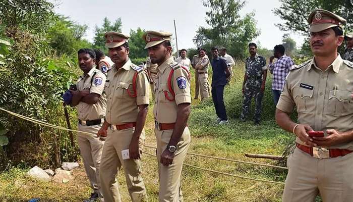 শুধু তেলেঙ্গানা নয়, এমনি এনকাউন্টারের ভূরিভূরি উদাহরণ রয়েছে গুজরাত থেকে উত্তর প্রদেশ