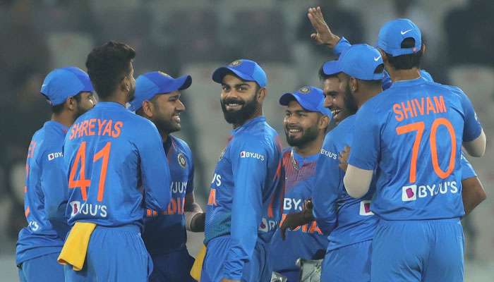 IND vs WI: মুম্বইয়ে রেকর্ডের হাতছানি কিং কোহলির সামনে 