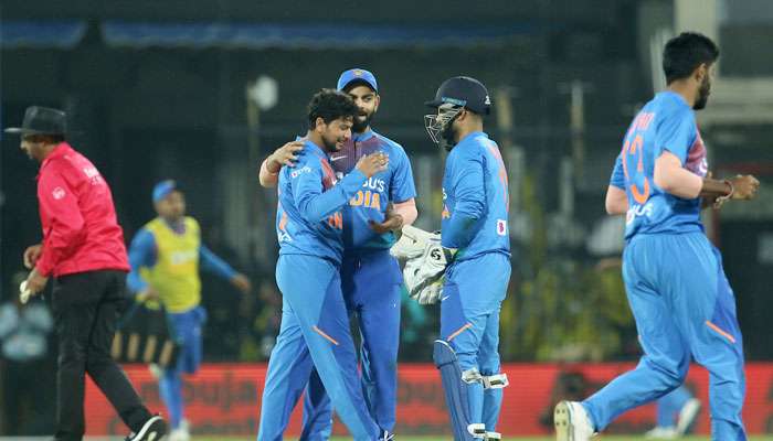 IND vs SL: ইন্দোরে দ্বিতীয় টি-টোয়েন্টিতে ভারতের সামনে টার্গেট ১৪৩ রানের