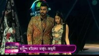 কলকাতায় র‌্যাম্পে হাঁটলেন অর্জুন-জাহ্নবী