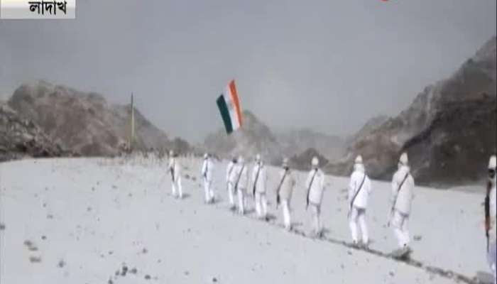 Jawans parade in slow clad Ladakh on Republic Day