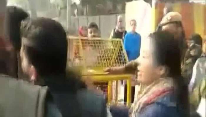 Delhi Elections: Congress candidate attempts to slap AAP worker