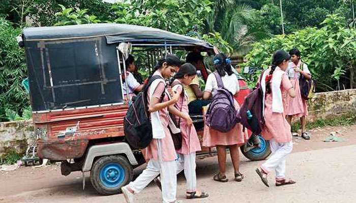 পুলকার দুর্ঘটনার পর সক্রিয় পুলিস, গাড়ির কাগজপত্রে আরও কড়া নিয়ম