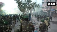 দিল্লির ৪ জায়গায় জারি কারফিউ, হাঙ্গামার চেষ্টা করলেই গুলির নির্দেশ